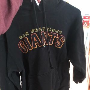 Giants sweatshirt